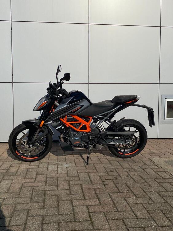 KTM 125 Duke (2021 - 23) (4)