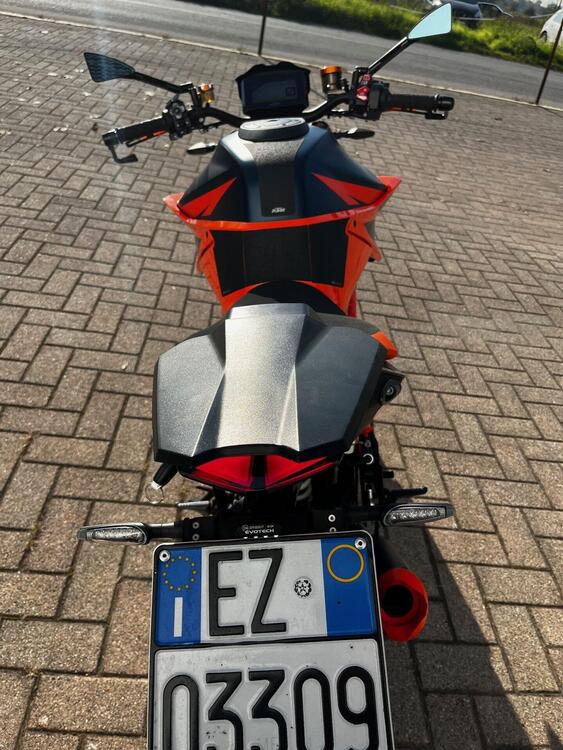 KTM 1290 Super Duke R (2022 - 23) (5)