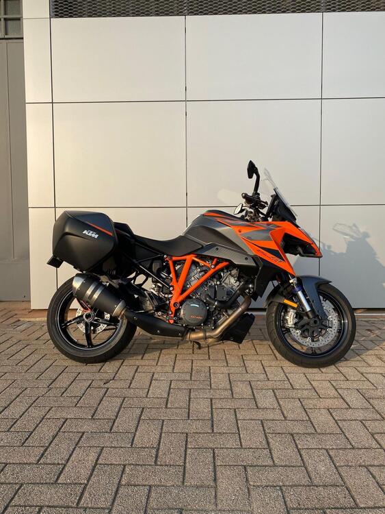 KTM 1290 Super Duke GT (2022 - 24) (5)