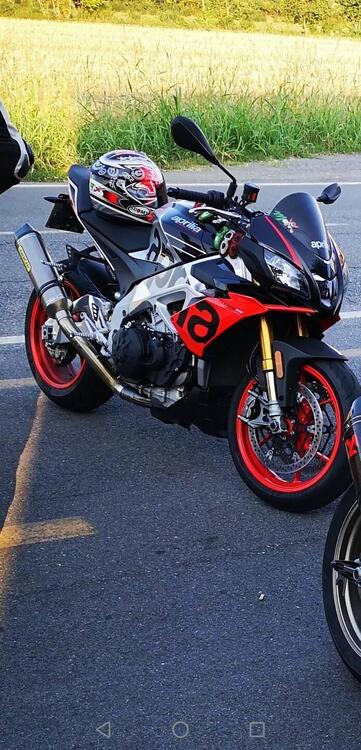 Aprilia Tuono 1100 V4 Factory (2019 - 20) (4)