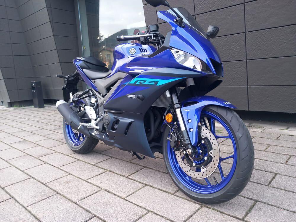 Yamaha YZF R3 (2021 - 24) (2)