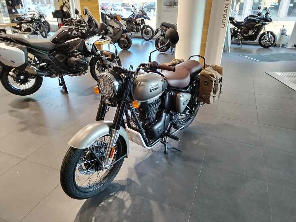 Royal Enfield Classic 350 Dark (2021 - 24) (5)