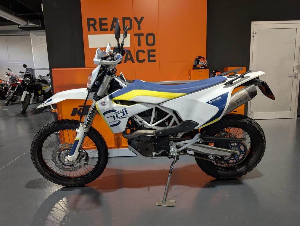 Husqvarna 701 Enduro (2017 - 19) (2)