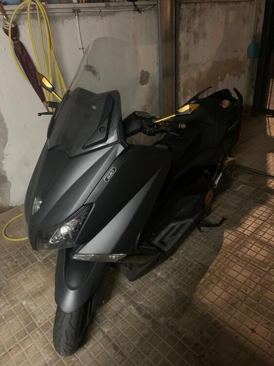 Yamaha T-Max 530 Black Max (2012 - 14) (3)