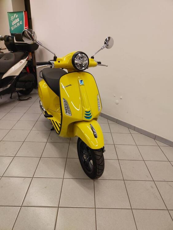 Vespa Primavera 125 Sport (2023 - 25) (5)