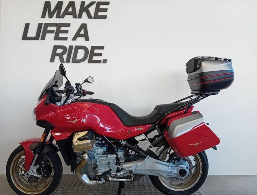 Moto Guzzi V100 Mandello (2023 - 24) (2)