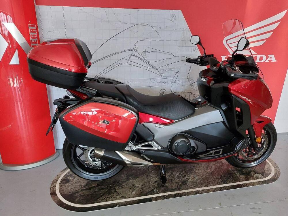 Honda Integra 750 DCT (2016 - 17) (4)