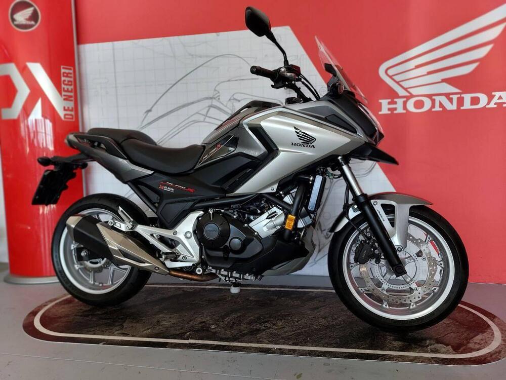 Honda NC 750 X ABS (2016 -17) (5)