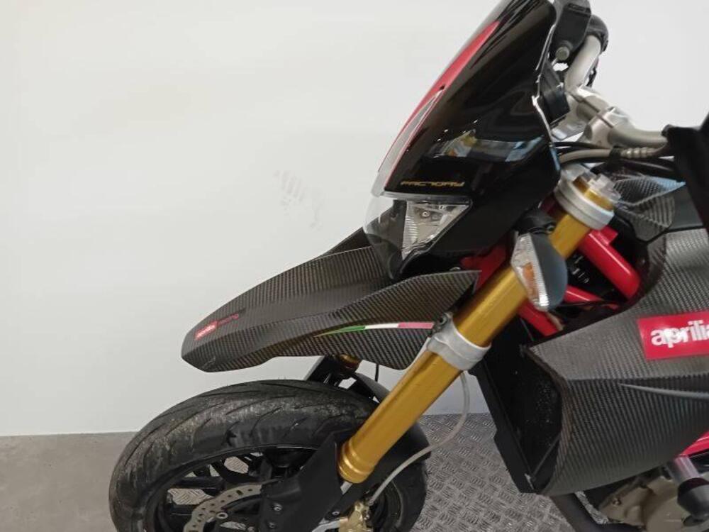 Aprilia Dorsoduro 750 (2009 - 14) (4)