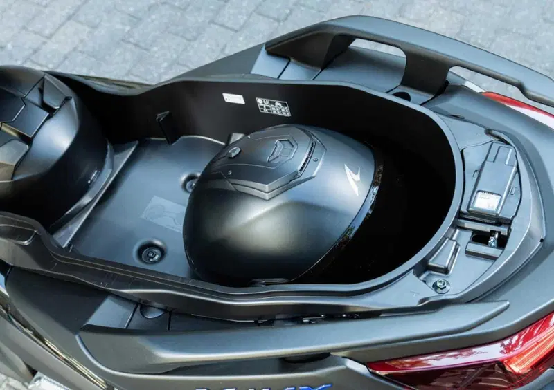Yamaha X-Max 125 X-Max 125 (2025 - 26) (11)
