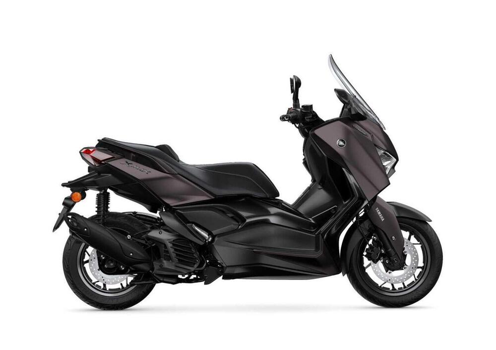 Yamaha X-Max 125 Tech Max (2025) (2)