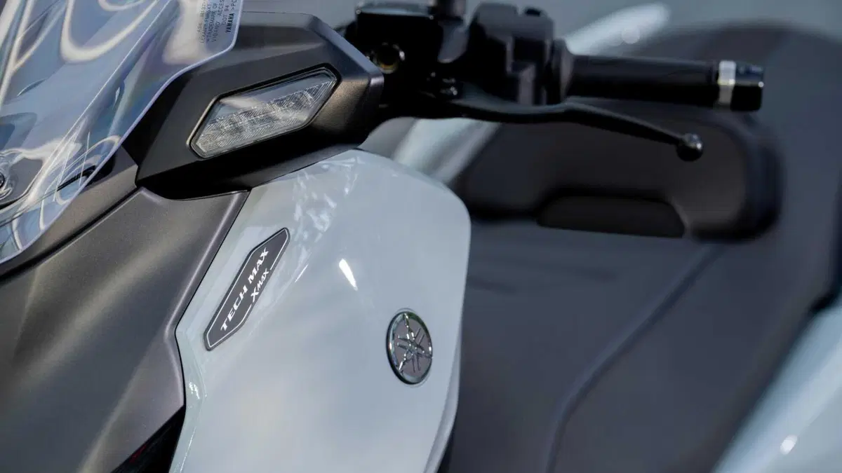 Yamaha X-Max 125 X-Max 125 Tech Max (2025 - 26) (12)