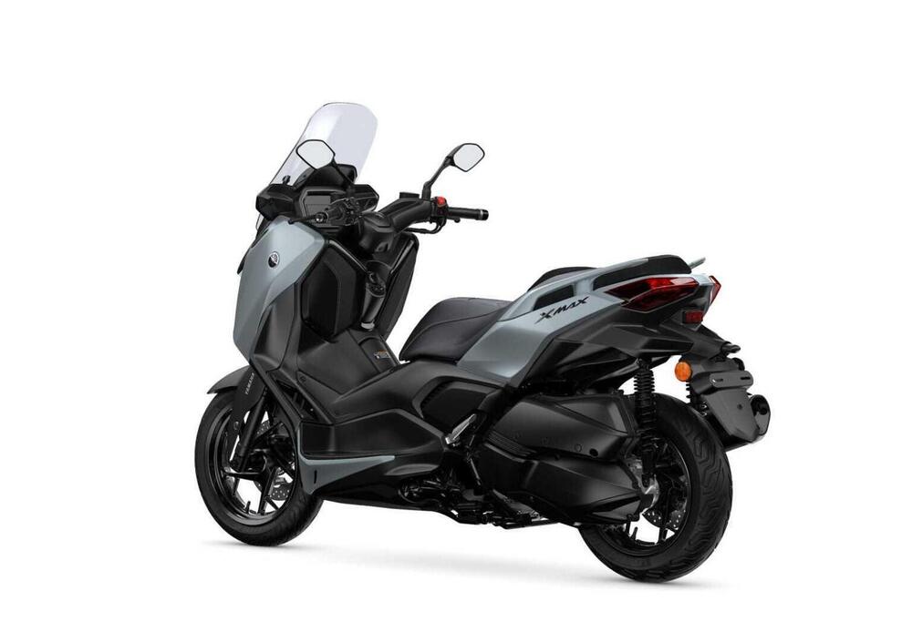 Yamaha X-Max 300 Tech Max (2025) (5)