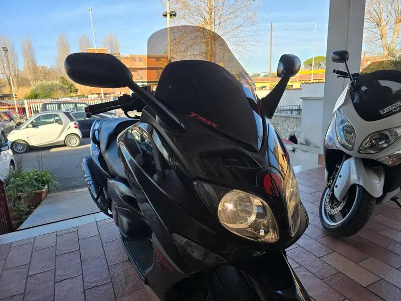 Yamaha T-Max 500 (2004 - 07) (4)
