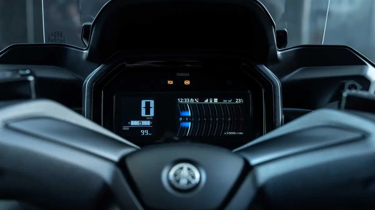 Yamaha X-Max 300 X-Max 300 Tech Max+ (2025 - 26) (15)