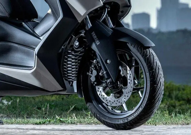 Yamaha X-Max 300 X-Max 300 Tech Max+ (2025 - 26) (13)