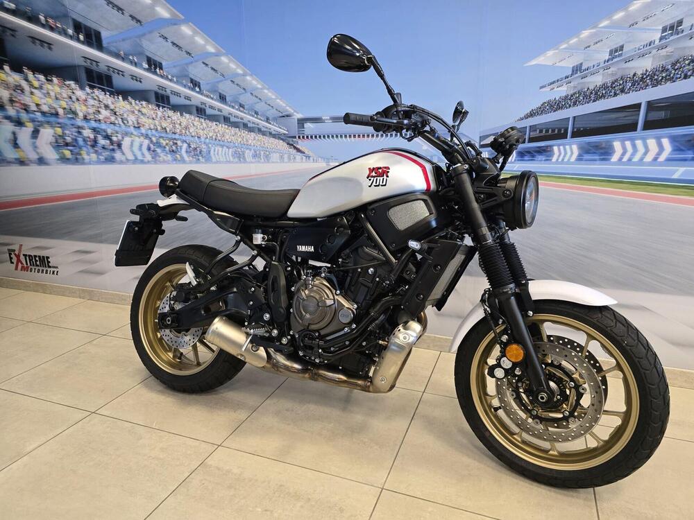 Yamaha XSR 700 XTribute (2022 - 24) (2)