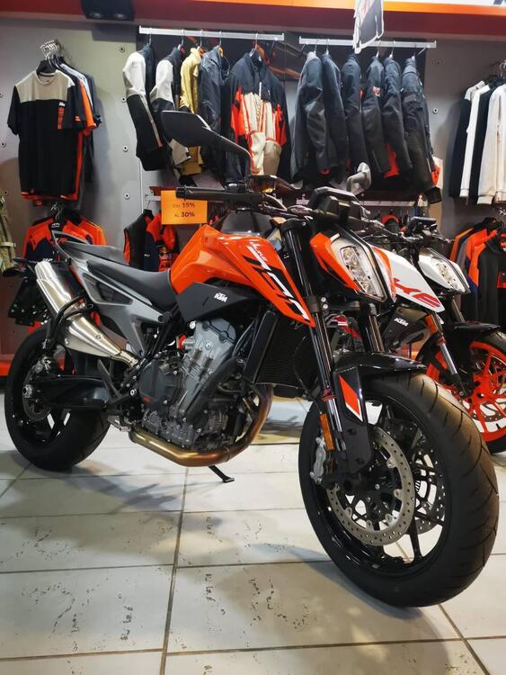 KTM 790 Duke L (2023 - 24) (2)