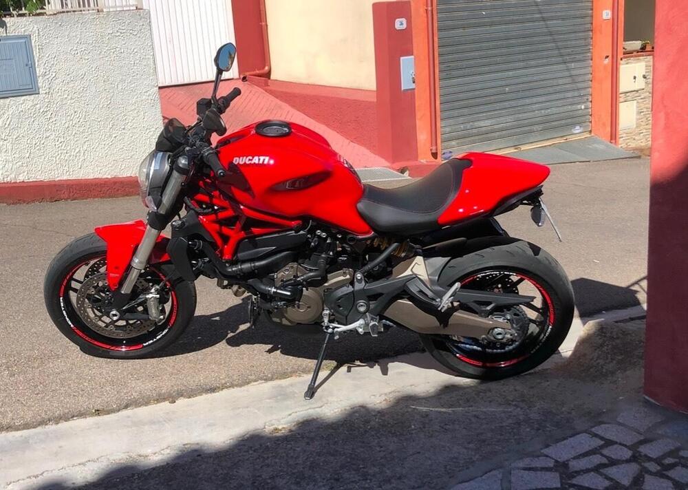 Ducati Monster 821 ABS (2014 - 17) (3)