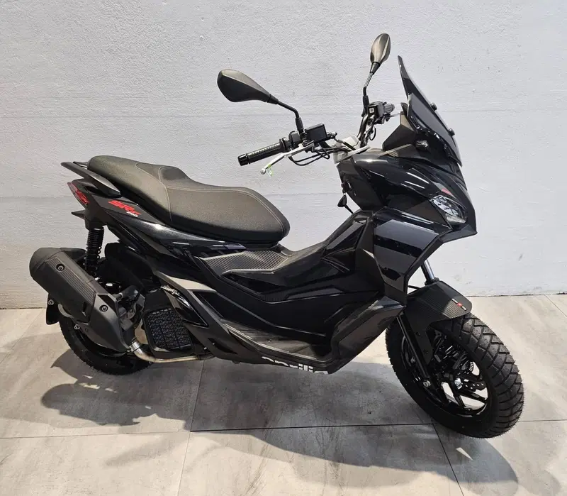 Aprilia SR GT 200 (2025 - 26)