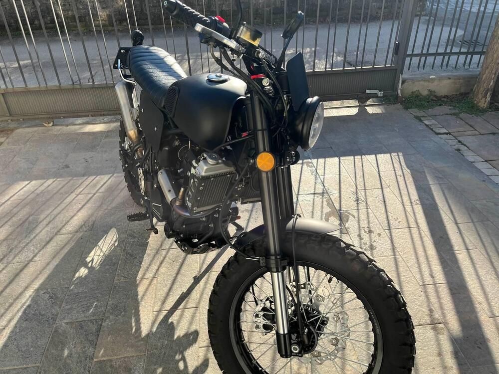 Vervemoto Tracker 250i (2019 - 24) (4)