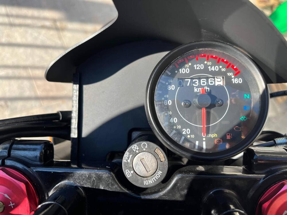 Vervemoto Tracker 250i (2019 - 24) (5)