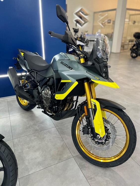 Suzuki V-Strom 800DE (2023 - 25) (4)