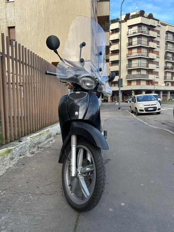 Aprilia Scarabeo 50 4t 4V (2009 - 17) (2)