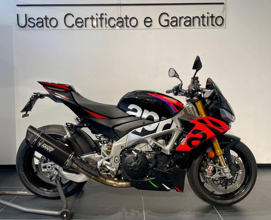 Aprilia Tuono 1100 V4 Factory (2021 - 24) (2)