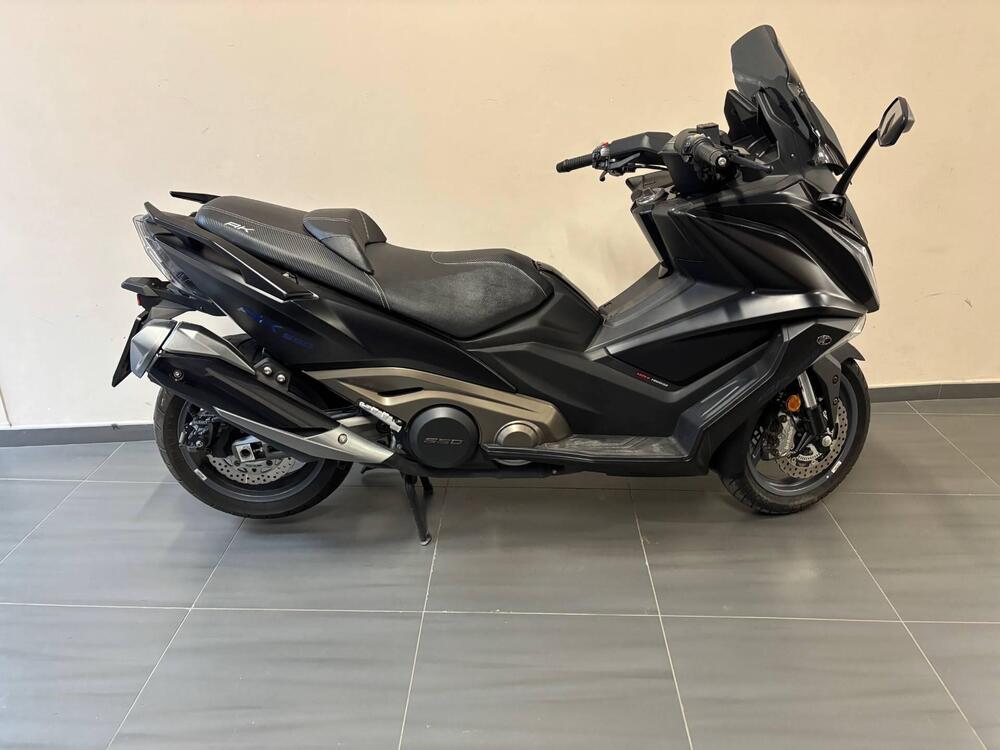 Kymco AK 550 Premium (2023 - 25) (2)