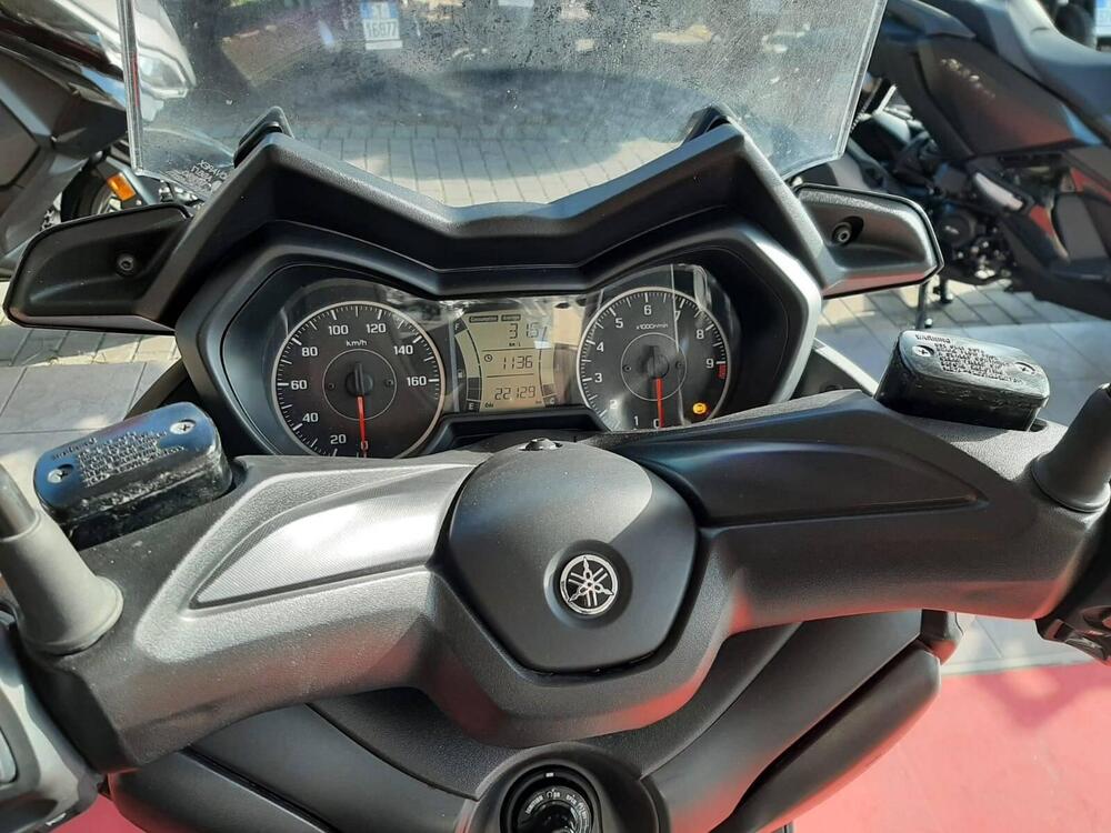 Yamaha X-Max 300 ABS (2017 - 20) (2)