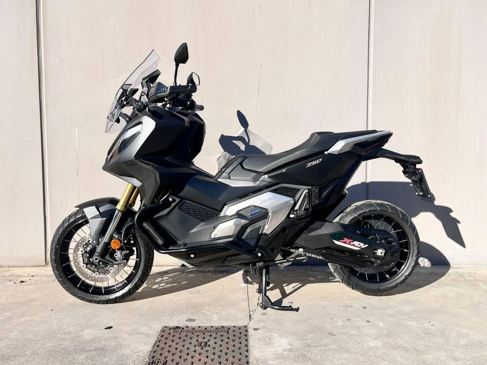 Honda X-ADV 750 DCT (2021 - 24) (2)