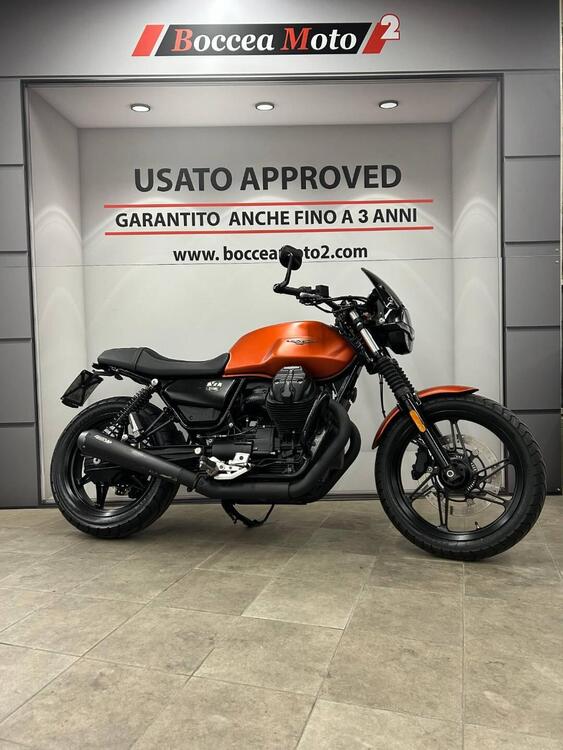 Moto Guzzi V7 Stone Centenario (2021 - 22) (3)