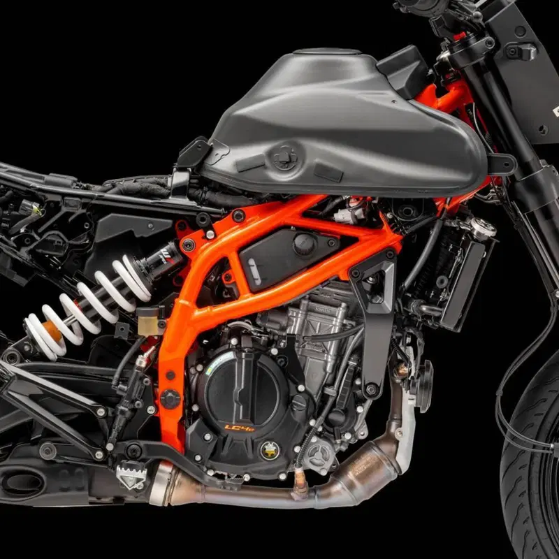 KTM 125 SMC R (2025 - 26) (10)