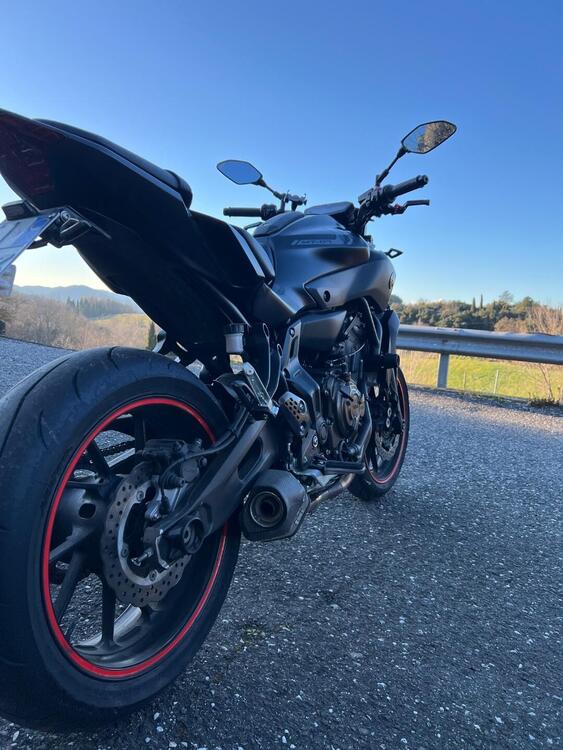 Yamaha MT-07 (2017 - 18) (5)