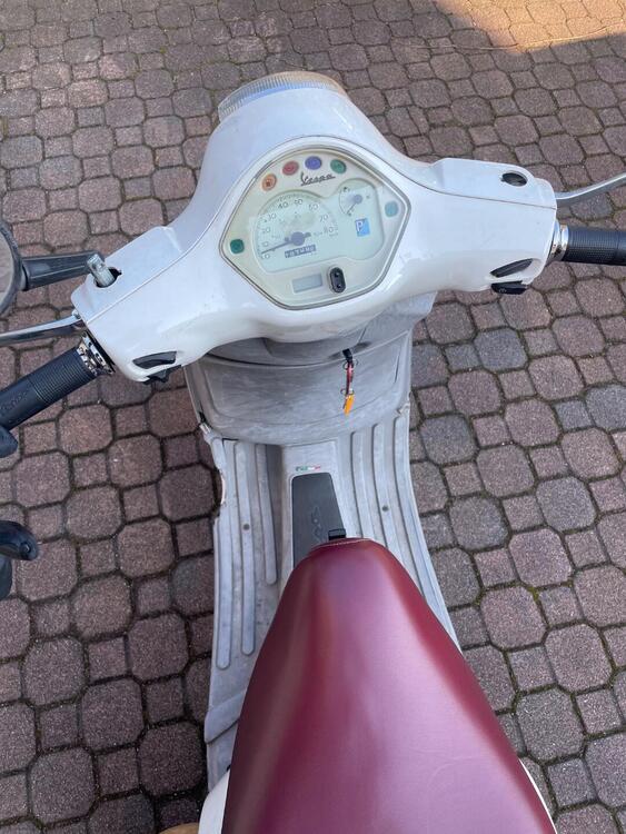 Vespa LX 50 2T (2009 - 14) (2)