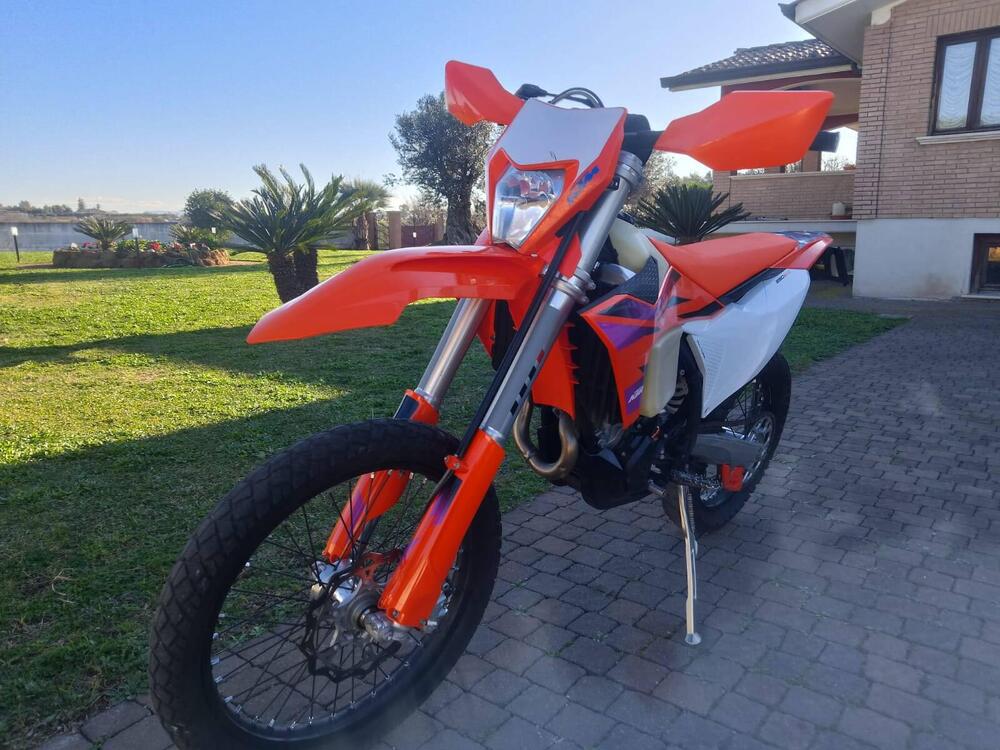 KTM 250 EXC-F (2024) (3)