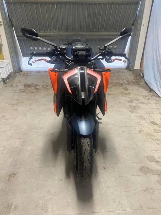 KTM 1290 Super Duke R (2021)