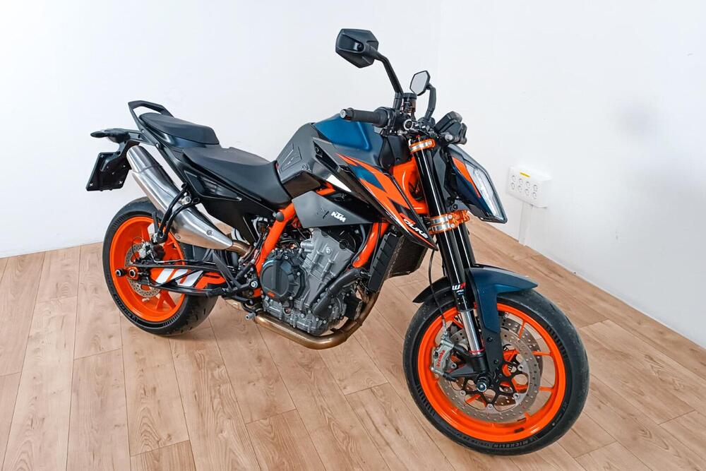 KTM 890 Duke GP (2022 - 23) (2)