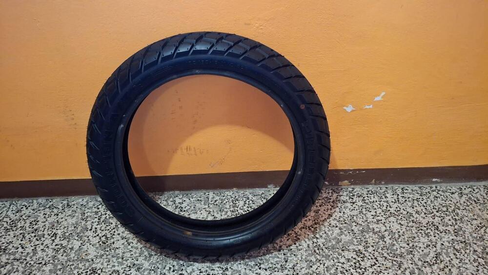 Coppia gomme Pirelli Scorpion MT90 (4)