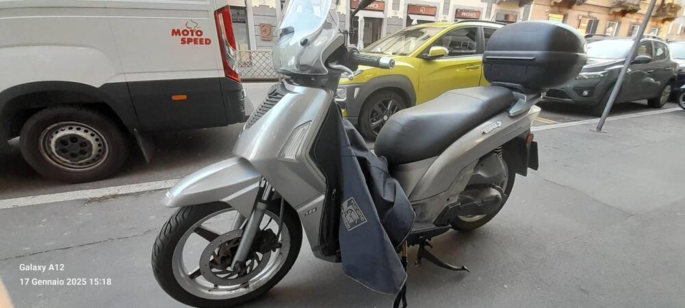 Kymco People 125 S DD (2007 - 16) (2)