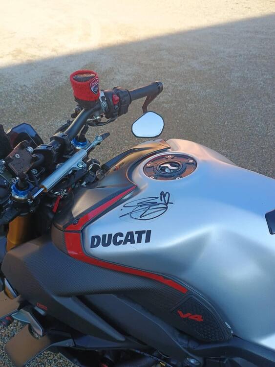 Ducati Streetfighter V4 1100 S (2020) (4)