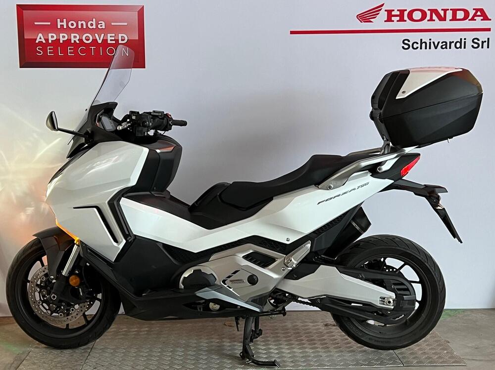 Honda Forza 750 DCT Urban (2021 - 24) (2)