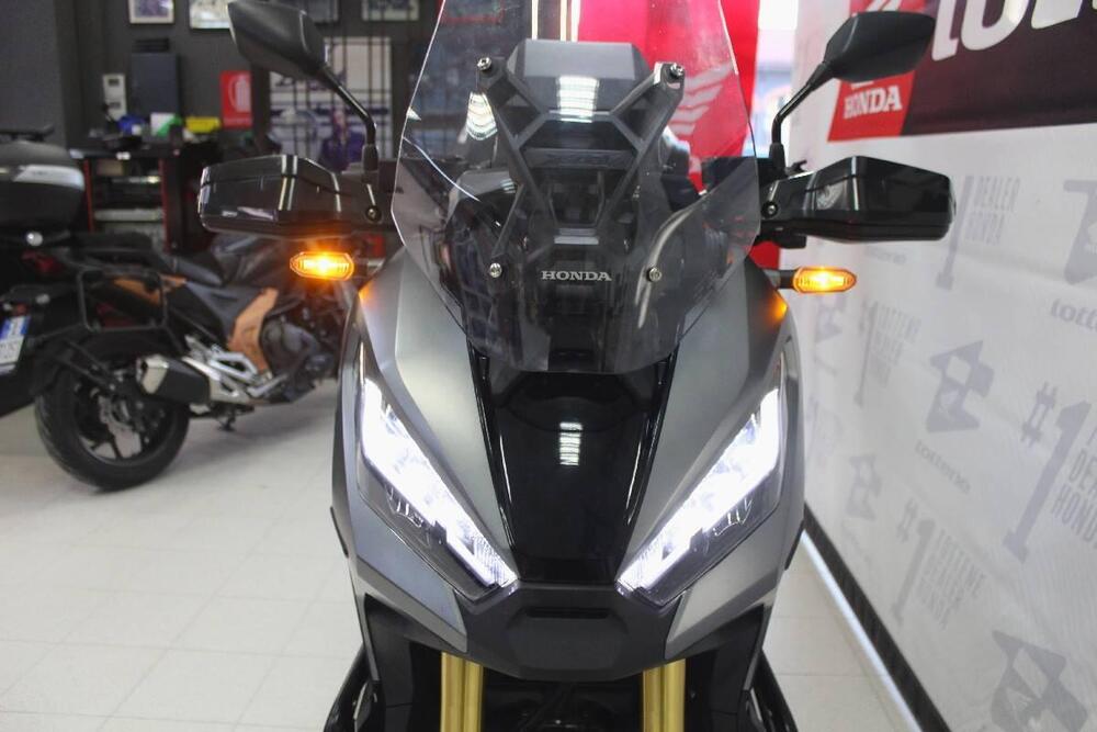 Honda X-ADV 750 DCT (2021 - 24) (4)