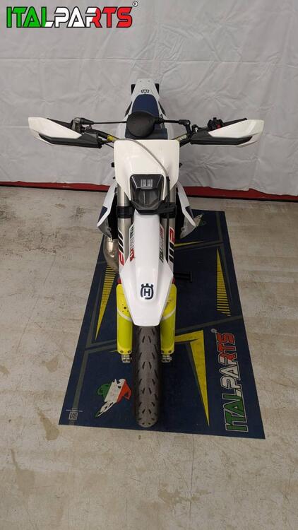 Husqvarna TC 125 (2021) (2)