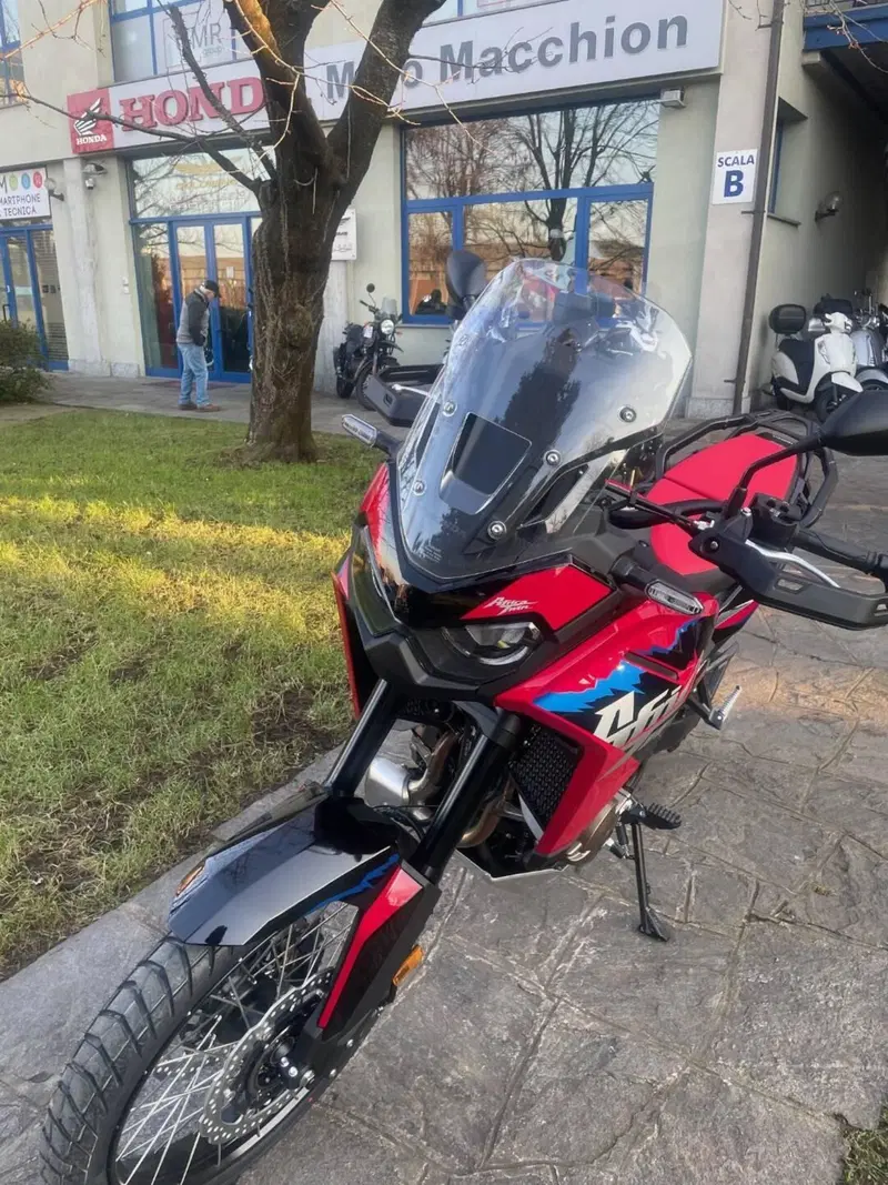 Honda Africa Twin CRF 1100L (2024 - 26) (3)