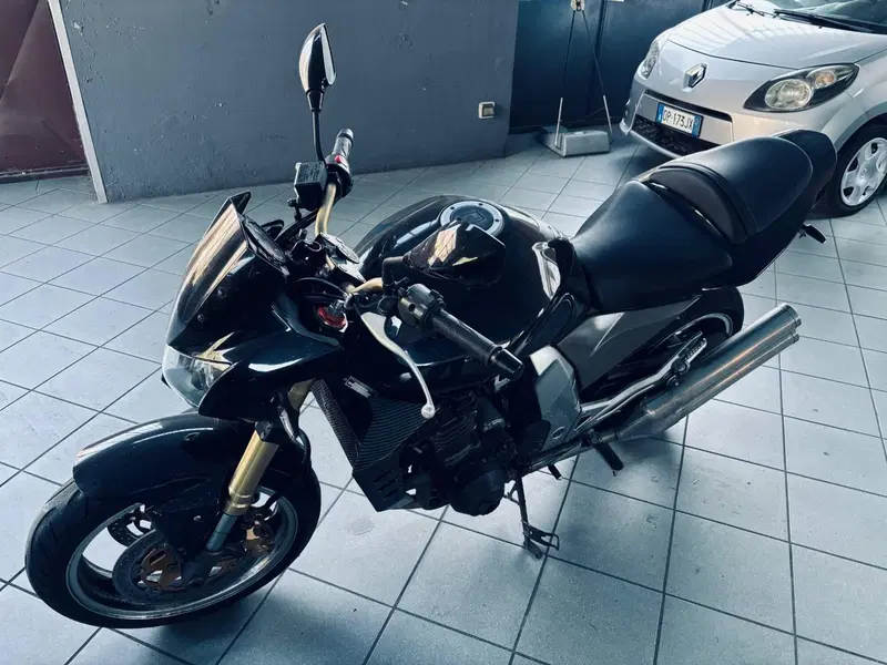 Kawasaki Z 1000 (2003 - 06) (4)