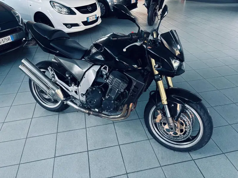 Kawasaki Z 1000 (2003 - 06)