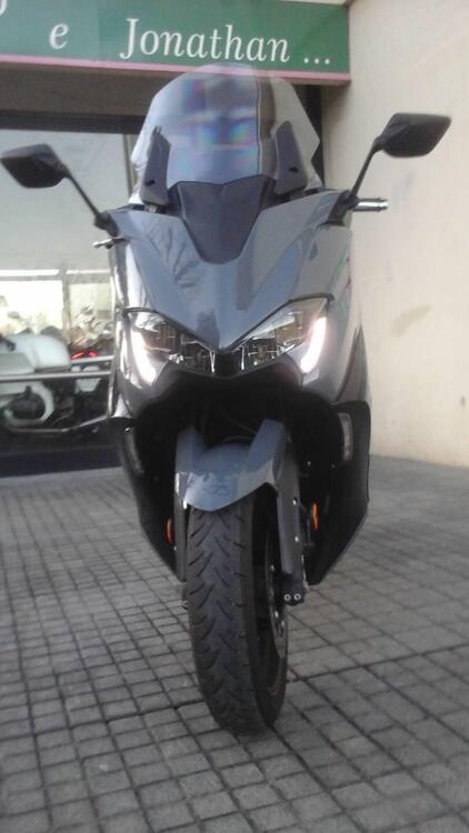 Yamaha T-Max 560 Tech Max (2022 - 24) (3)