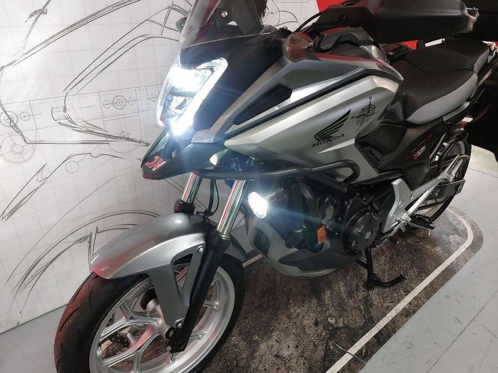 Honda NC 750 X DCT ABS Travel Edition (2016 -17) (2)